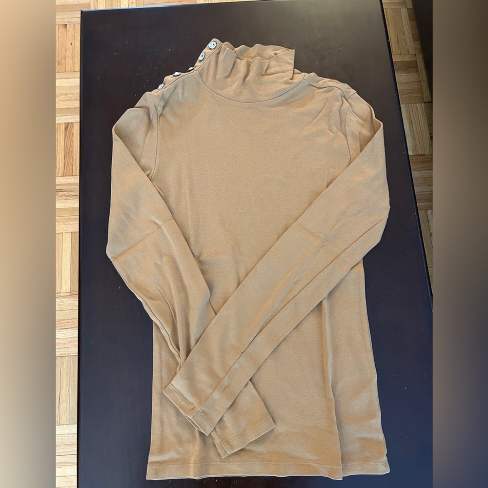 Women’s J. Crew Camel Knit Turtleneck Sweater